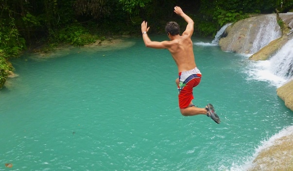 Jumping in the Blue Hole, Jamaica