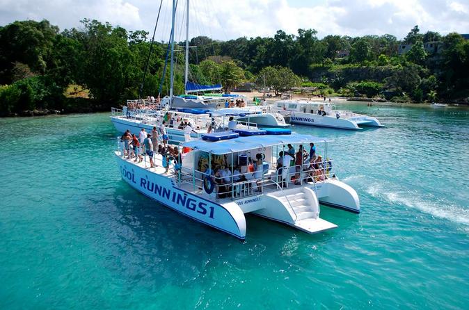 Dunn's River Falls Party Cruise with Snorkeling