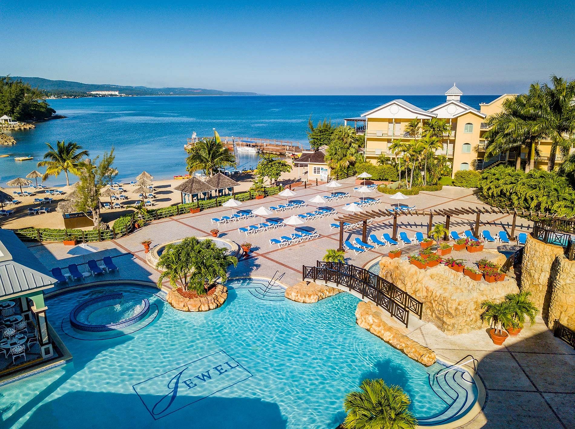 Jewel Paradise Cove Resort